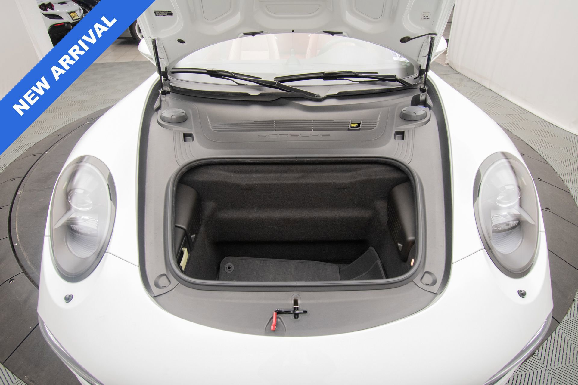 Used 2016 Porsche 911 Carrera GTS RWD image 48