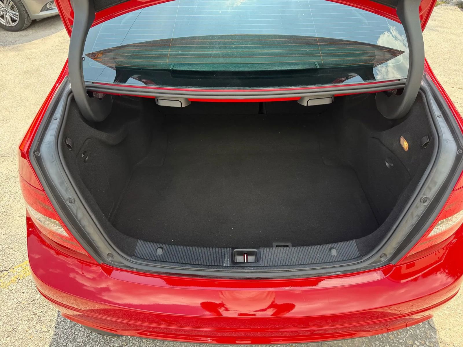 Used 2014 Mercedes-Benz C 250 Sedan image 20