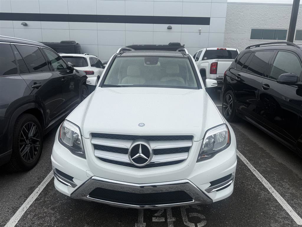 Used 2015 Mercedes-Benz GLK 350 2WD image 2