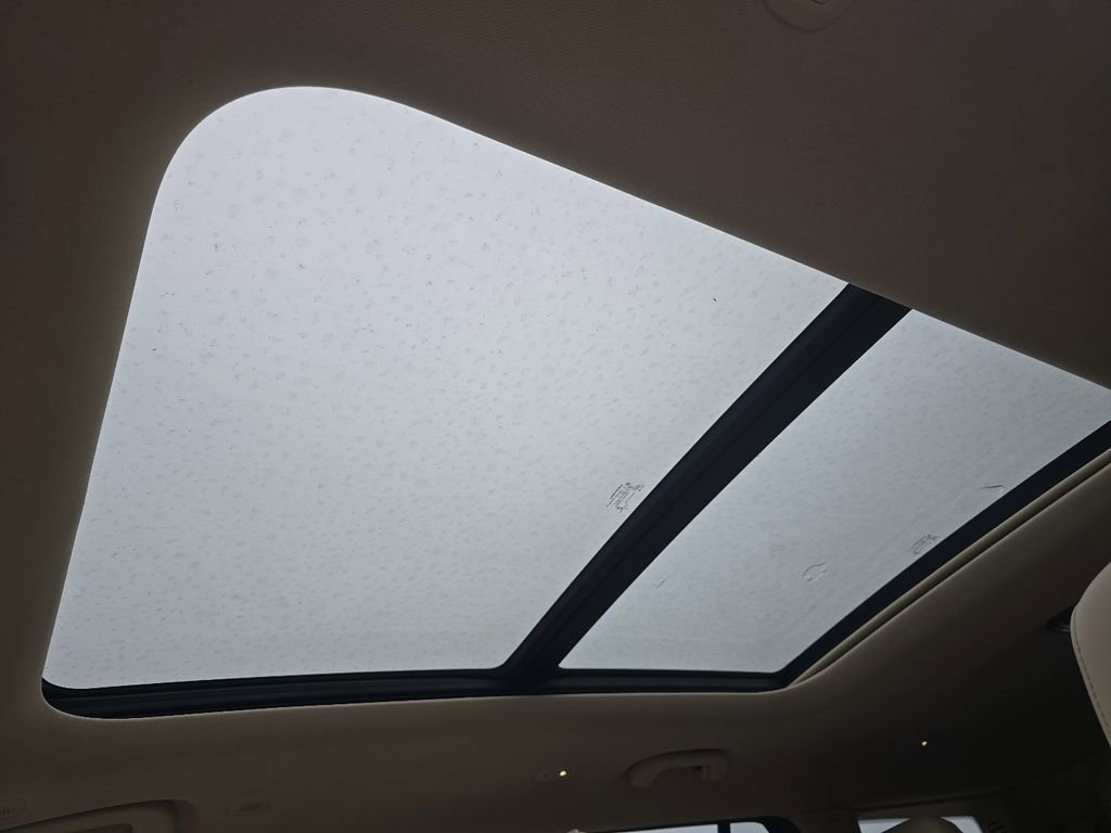 Used 2021 Jeep Grand Cherokee L Limited image 3