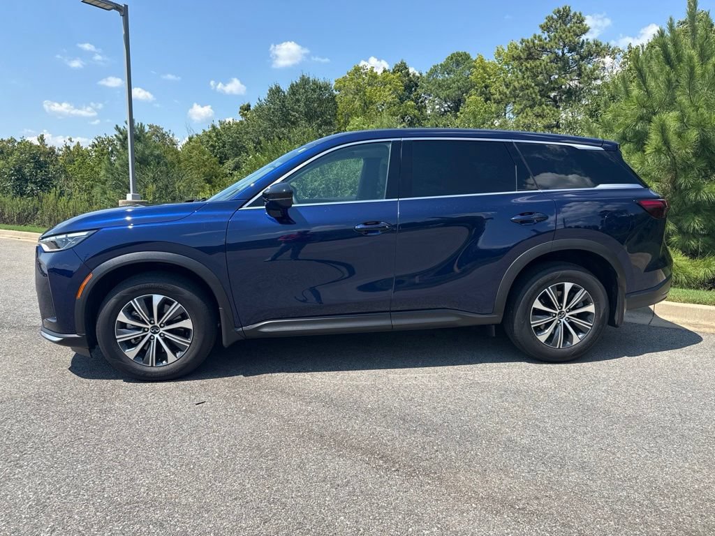 Used 2026 INFINITI QX60 Pure w/ Cargo Package AWD/4WD image 5