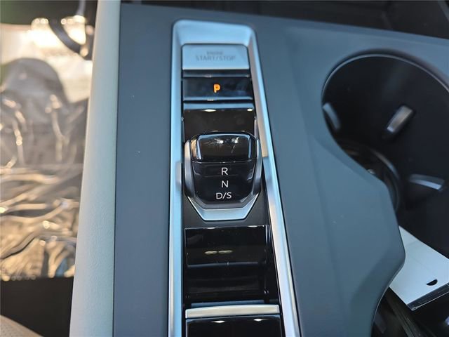 New 2026 Volkswagen Atlas SE image 18