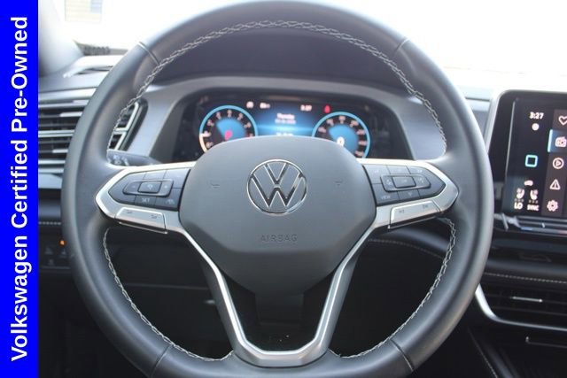 Used 2025 Volkswagen Atlas Cross Sport SE w/ Panoramic Sunroof Package image 31