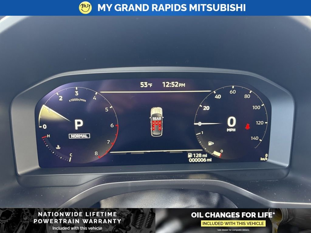 New 2025 Mitsubishi Outlander SEL image 27