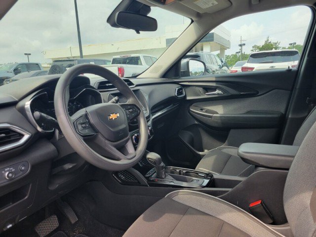Used 2022 Chevrolet TrailBlazer LT FWD image 9