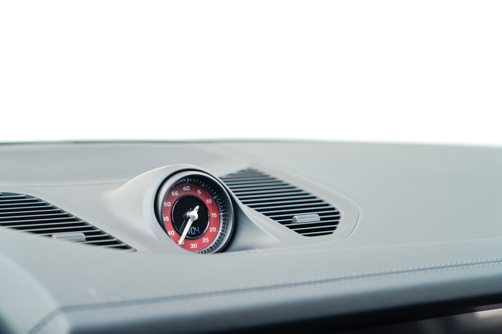 New 2026 Porsche Cayenne GTS image 25