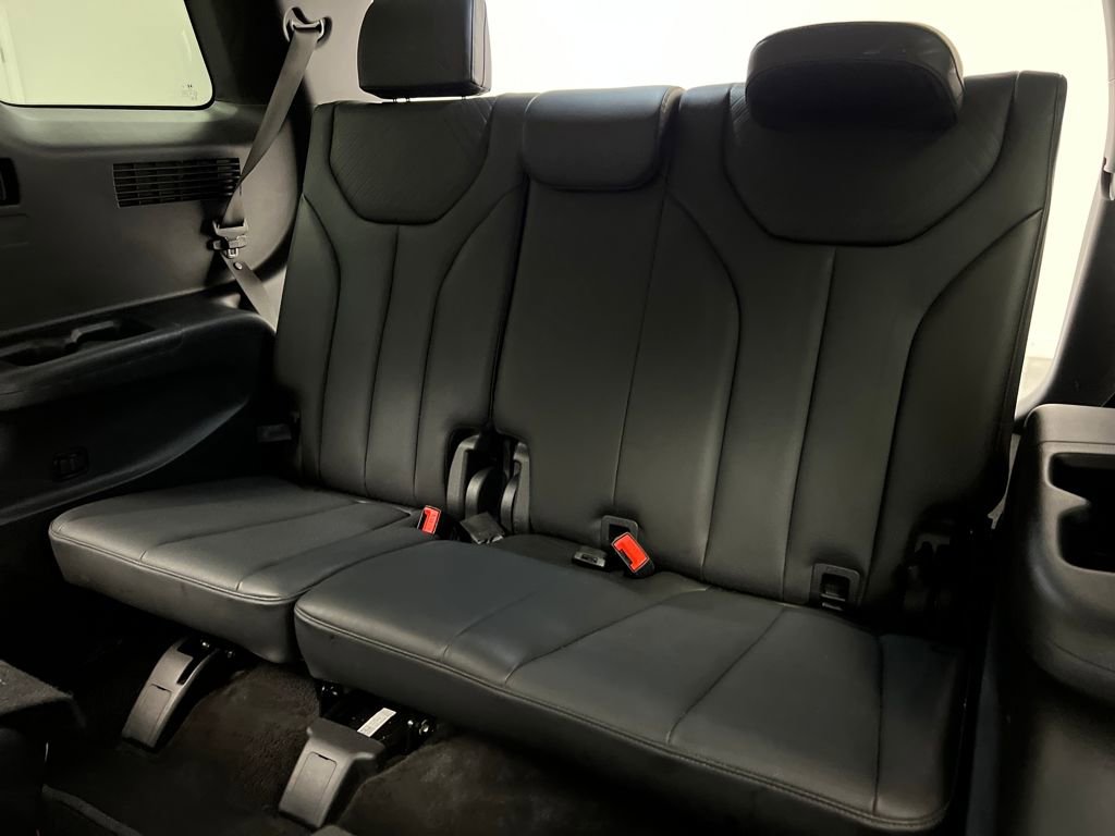 Used 2025 Hyundai Palisade SEL image 33