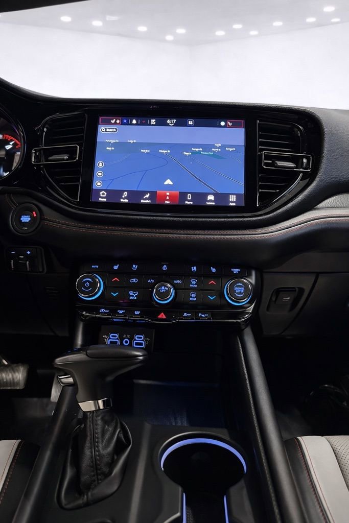 Used 2024 Dodge Durango GT image 28