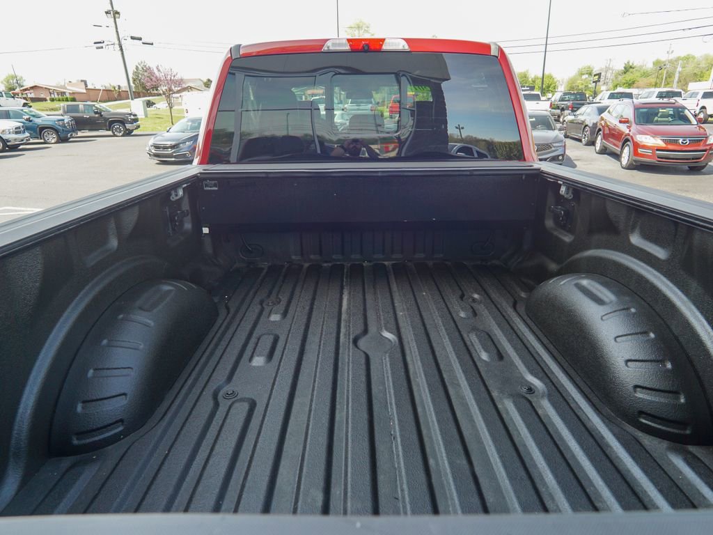 Used 2017 Ford F250 Lariat w/ Lariat Ultimate Package AWD/4WD image 12