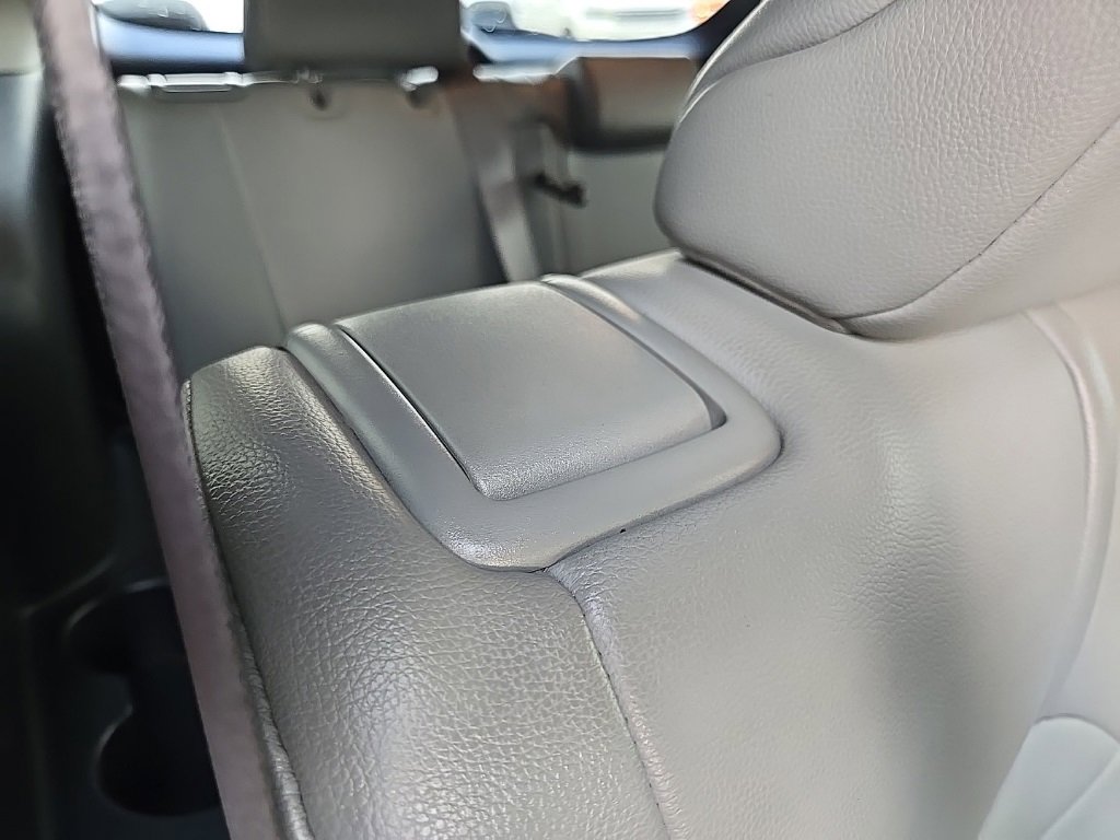 Used 2021 Toyota Highlander XLE image 96