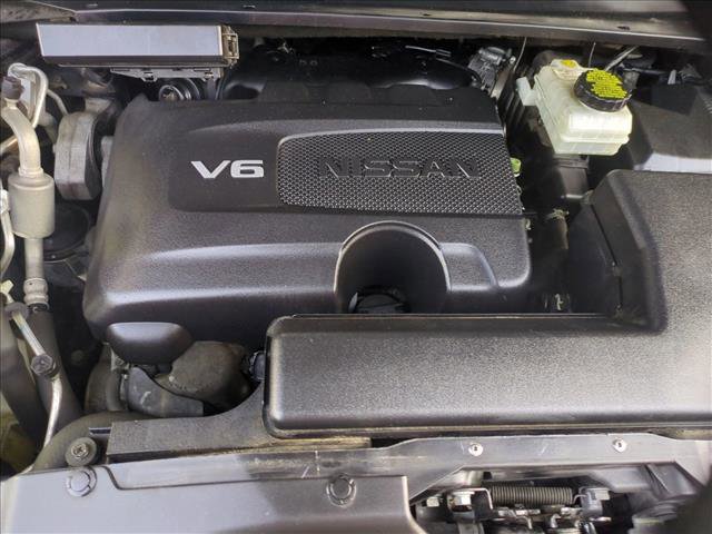 Used 2017 Nissan Pathfinder Platinum FWD image 25