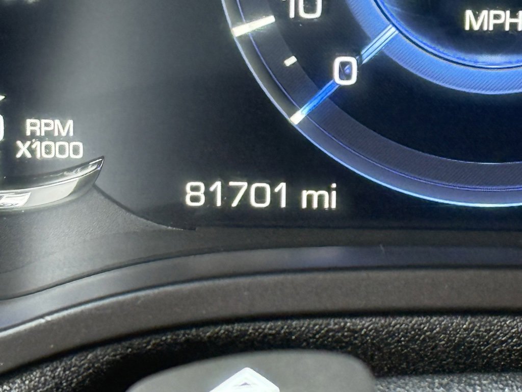 Used 2017 Cadillac Escalade Luxury image 30