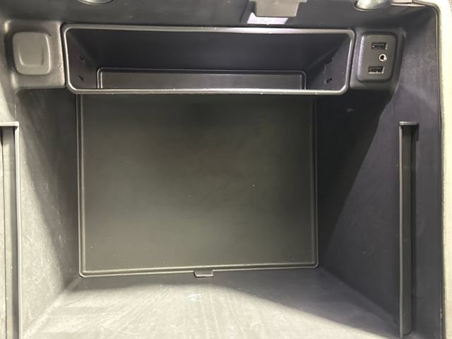 Used 2018 GMC Sierra 2500 Denali w/ Duramax Plus Package AWD/4WD image 44