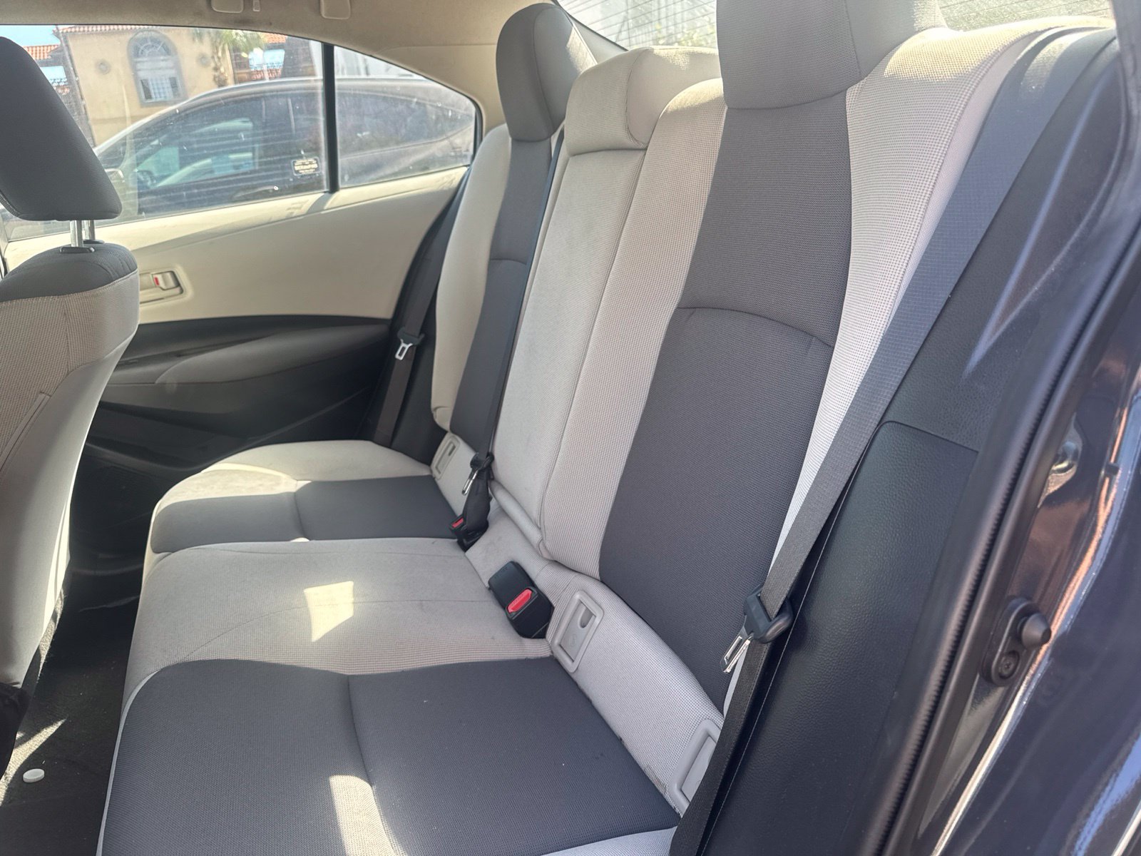 Used 2024 Toyota Corolla LE FWD image 4