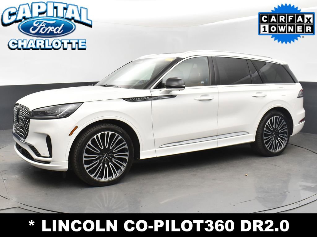 Used 2025 Lincoln Aviator Black Label AWD/4WD image 4