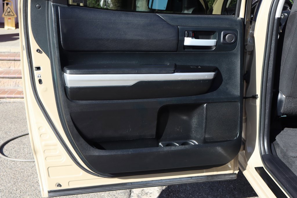 Used 2017 Toyota Tundra SR5 image 33