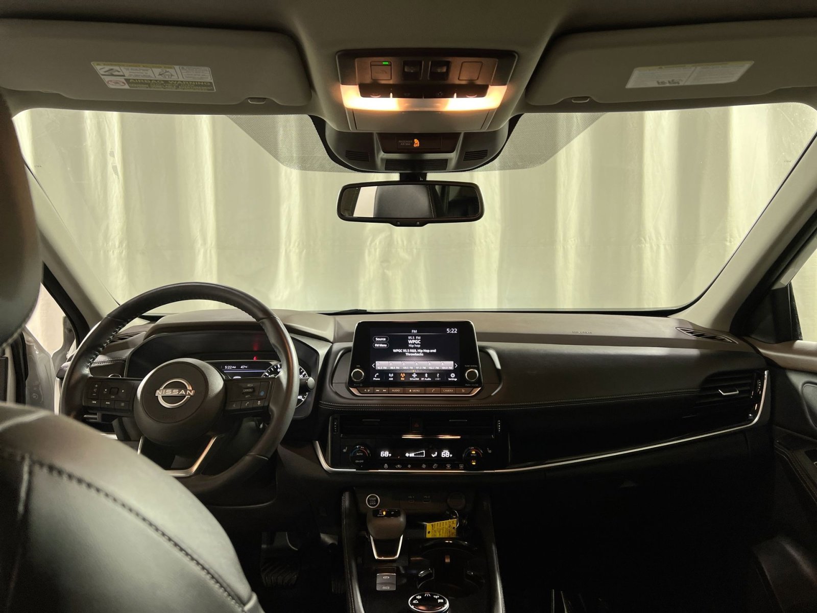 Used 2023 Nissan Rogue SL image 17