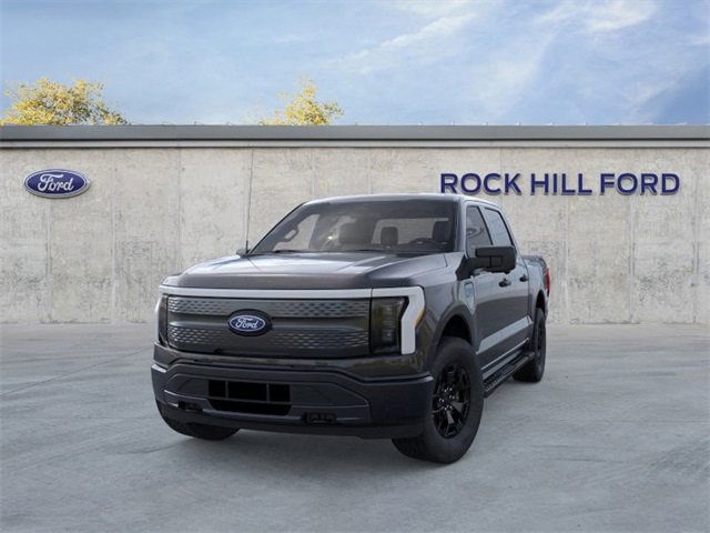 New 2025 Ford F150 Lightning XLT image 3