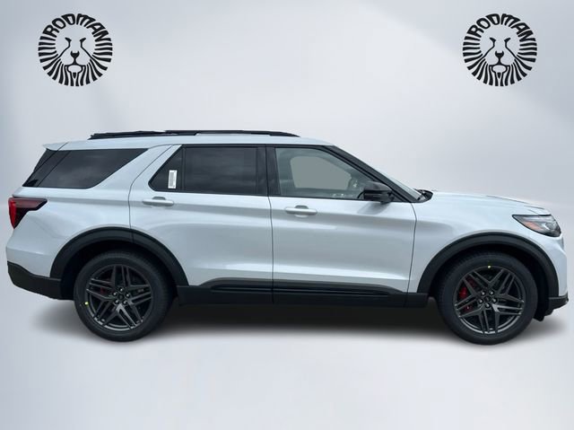 New 2026 Ford Explorer ST w/ Sun And Sound Package image 4