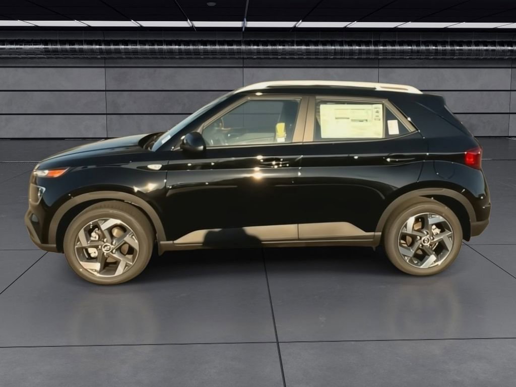 Used 2026 Hyundai Venue SEL image 5