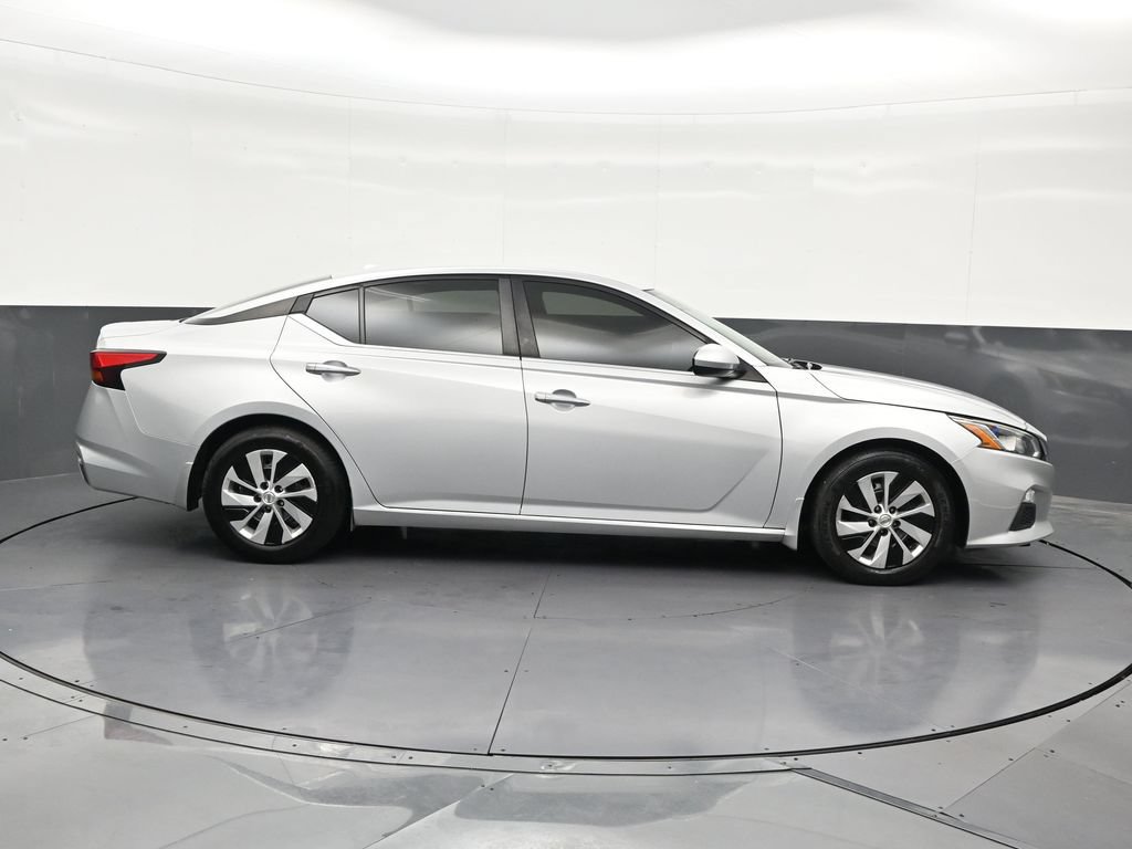 Used 2020 Nissan Altima 2.5 S w/ Driver Assist Package FWD image 7