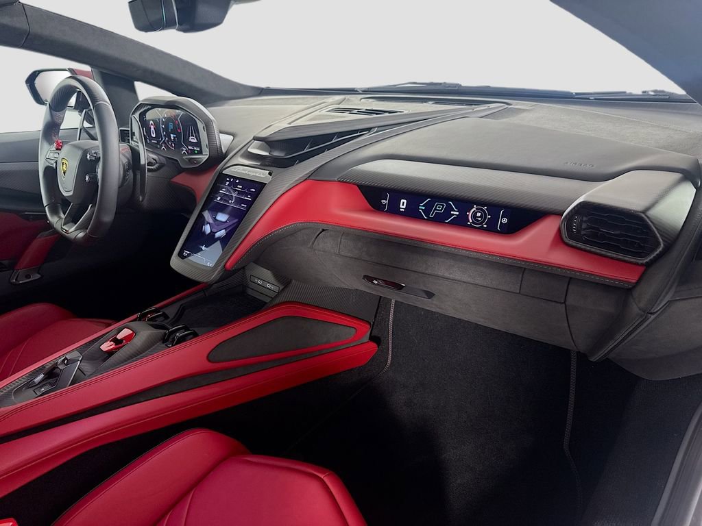 Used 2024 Lamborghini Revuelto image 28