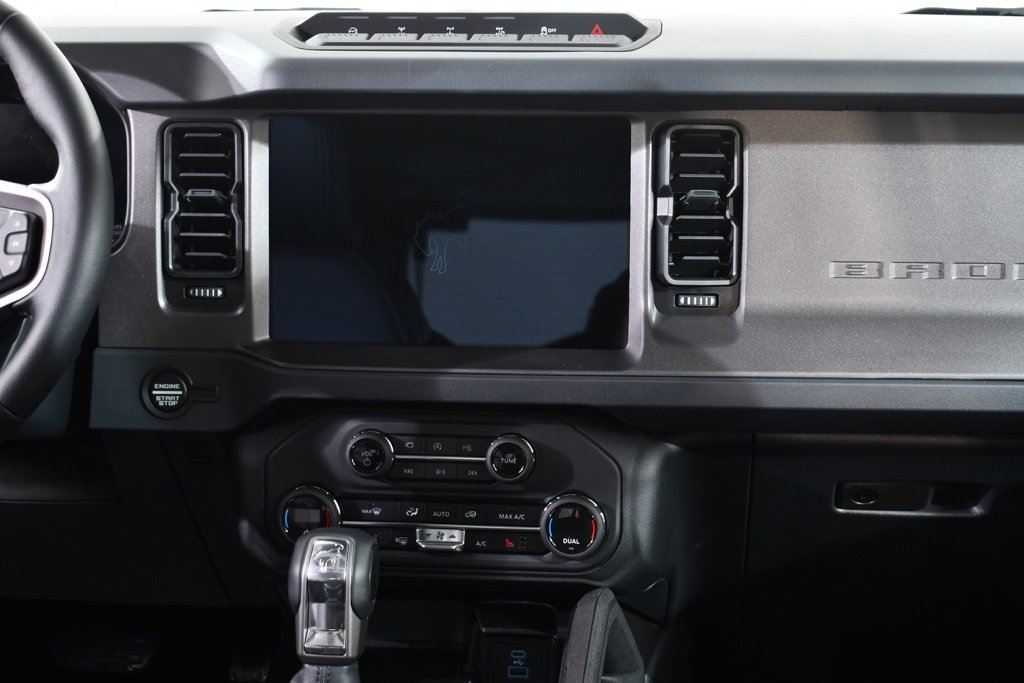 New 2025 Ford Bronco Badlands image 9