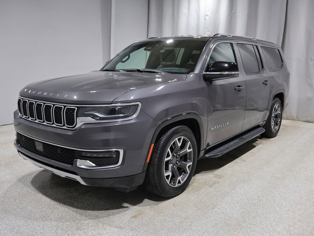 Used 2024 Jeep Wagoneer L Series III w/ Flexible Seating Group image 5