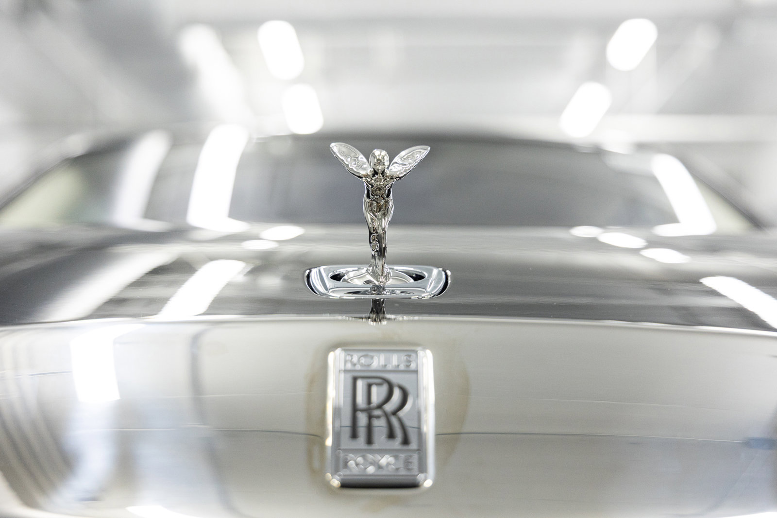 New 2026 Rolls-Royce Spectre image 10