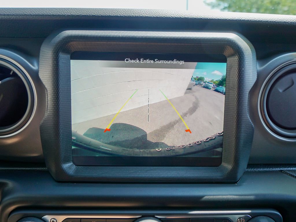 Used 2021 Jeep Wrangler Unlimited Sport image 21