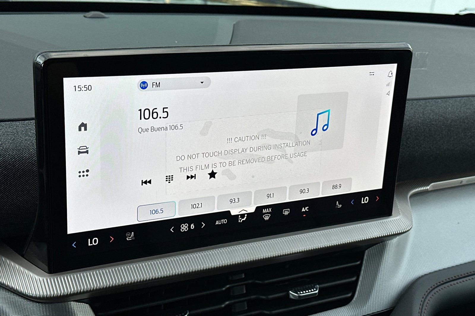 New 2026 Ford Explorer Active w/ Active Comfort Package image 18