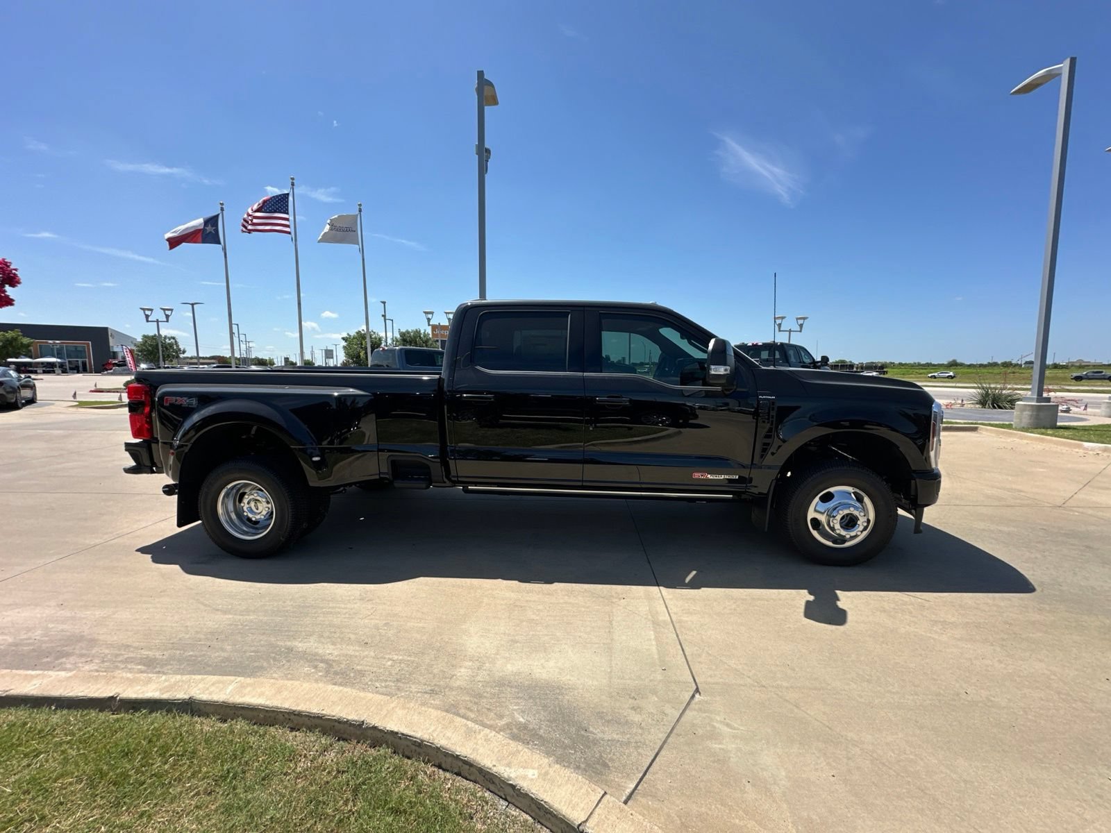New 2026 Ford F350 Platinum AWD/4WD image 6