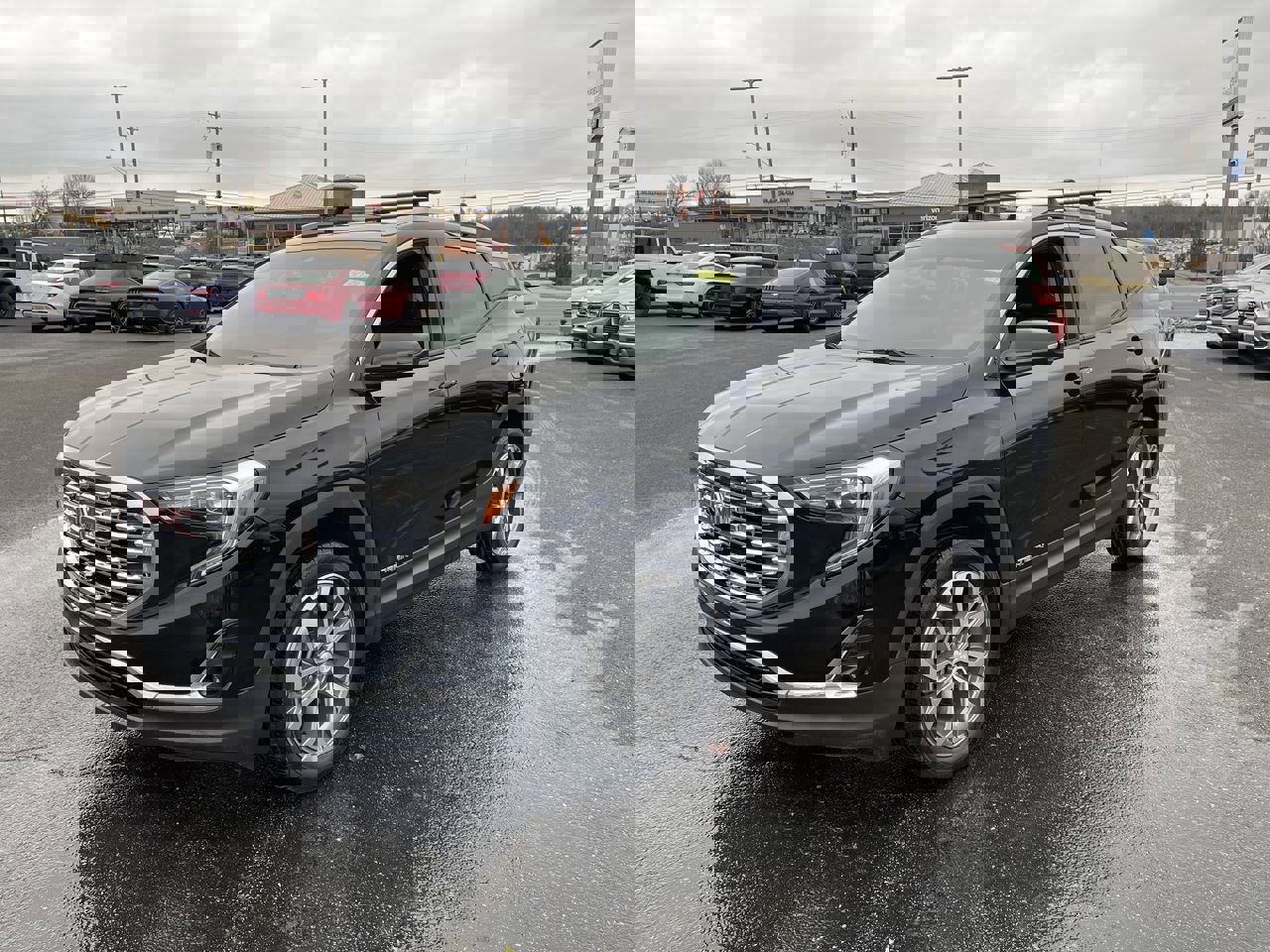 Used 2020 GMC Terrain SLT w/ Preferred Package image 1