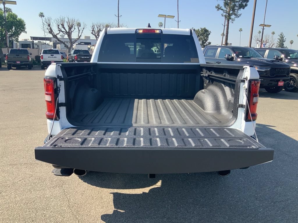 New 2026 RAM 1500 Classic Warlock AWD/4WD image 7