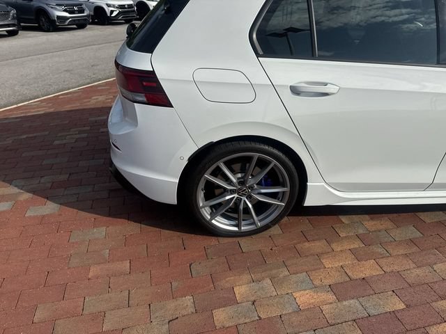 Used 2024 Volkswagen Golf R AWD/4WD image 15