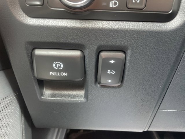 Certified 2021 Ford F150 Platinum w/ FX4 Off-Road Package image 27