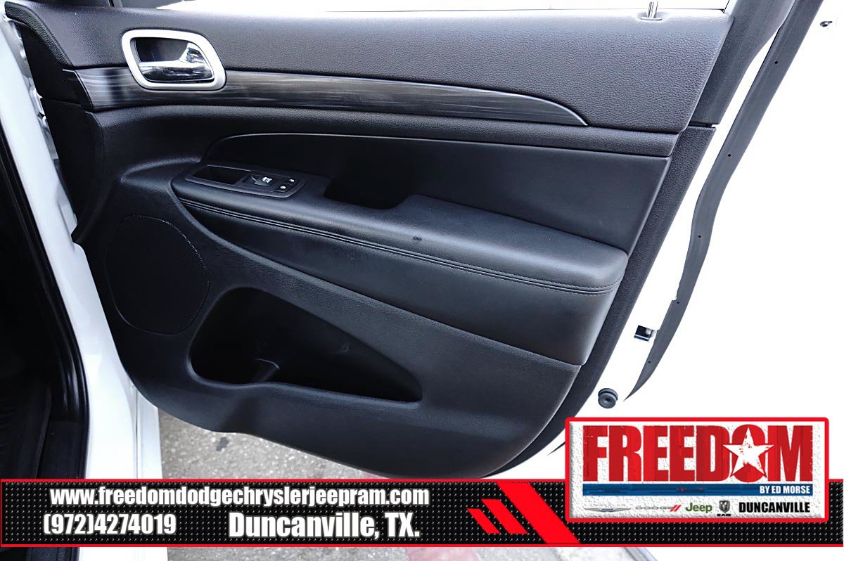 Certified 2020 Jeep Grand Cherokee Altitude RWD image 39