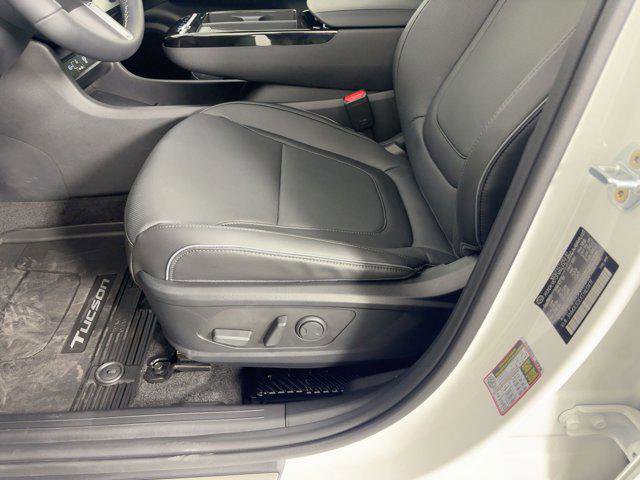 New 2026 Hyundai Tucson Limited image 14