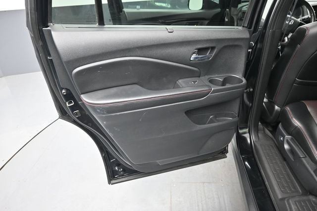 Used 2021 Honda Pilot Black Edition image 14