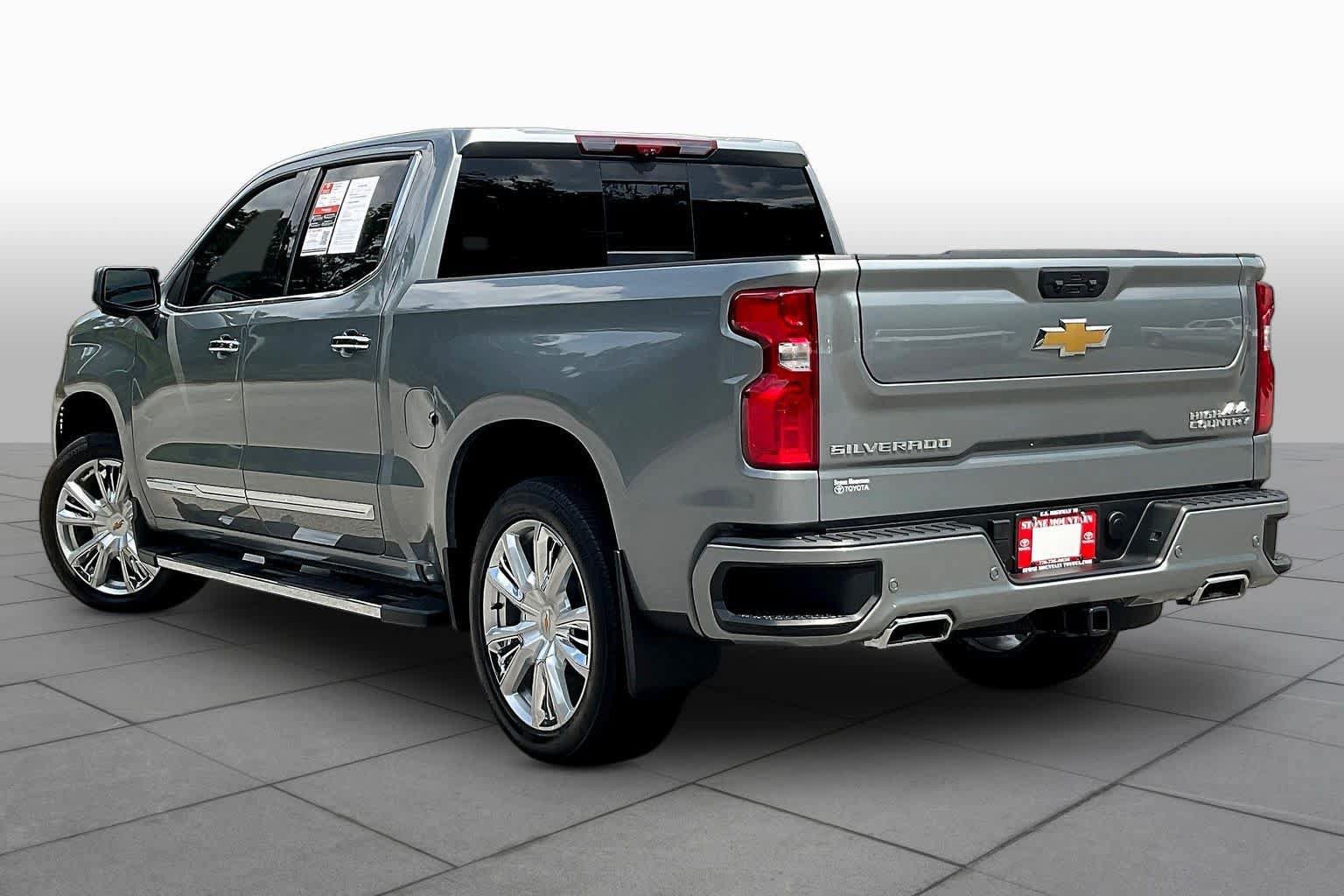 Used 2026 Chevrolet Silverado 1500 High Country w/ High Country Premium Package AWD/4WD image 22
