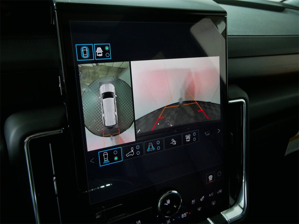 New 2026 GMC Yukon XL Denali w/ Denali Reserve Package image 26