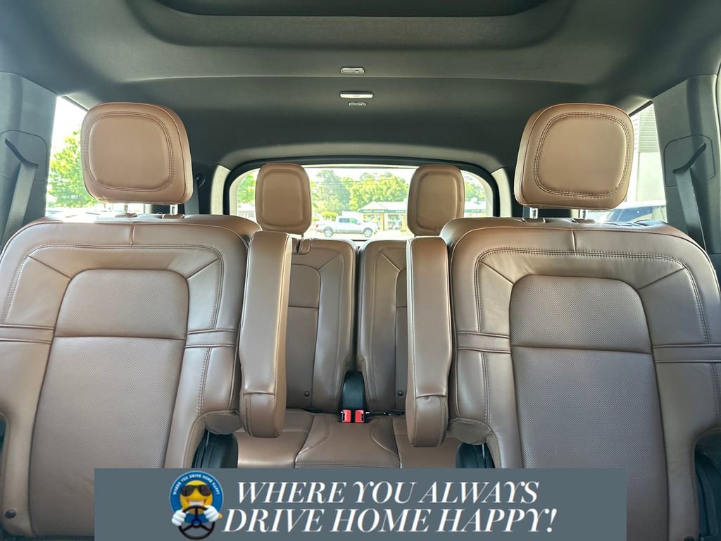 Used 2023 Lincoln Aviator Reserve w/ Equipment Group 201A image 24