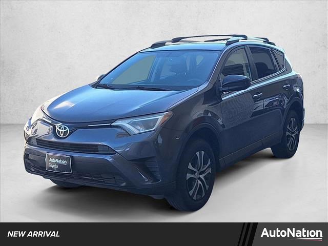 Used 2016 Toyota RAV4 LE image 1