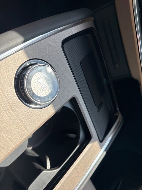 New 2025 Volvo EX90 Plus image 29