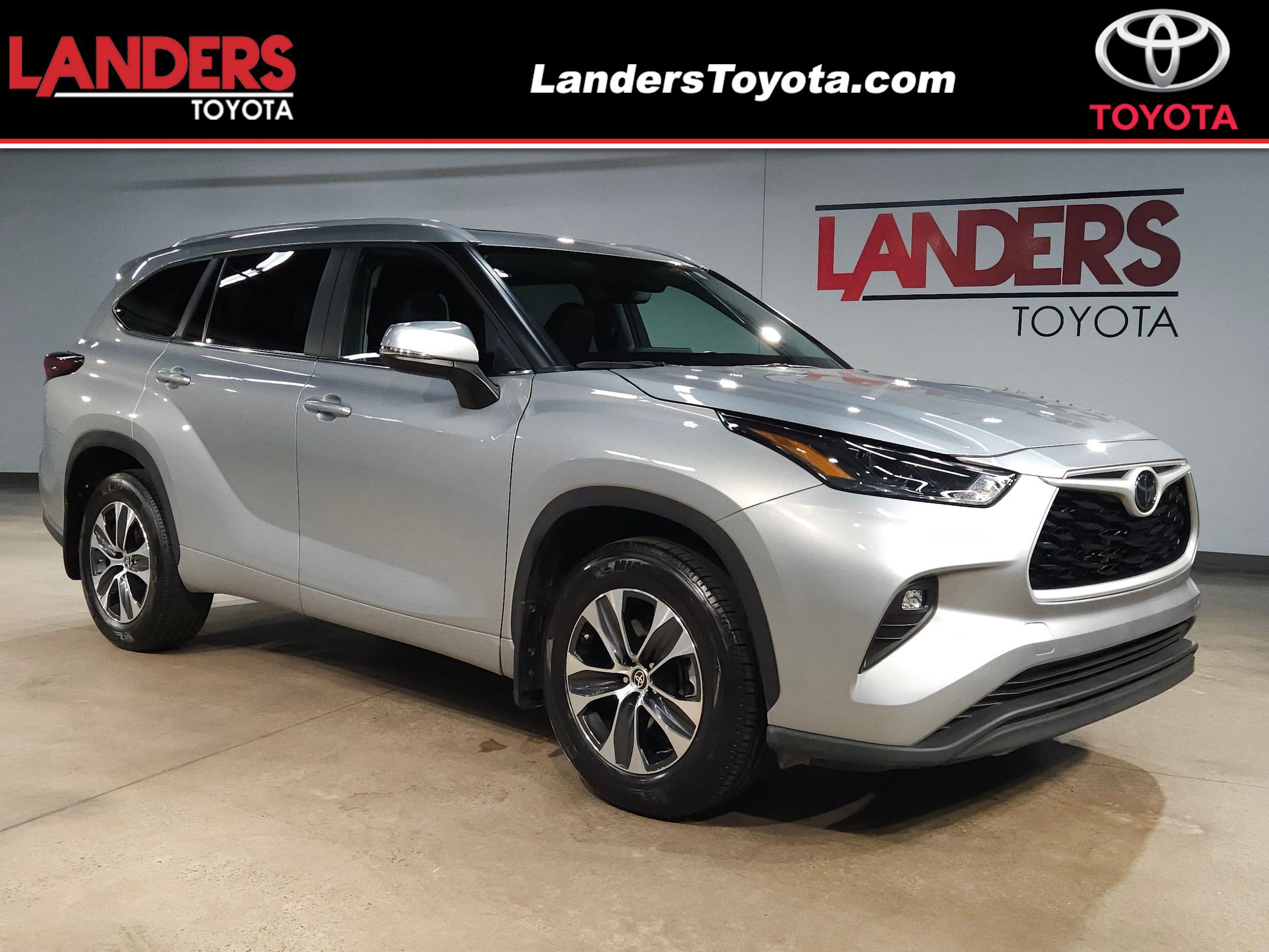 Certified 2025 Toyota Highlander XLE