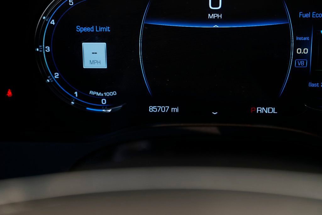 Used 2020 Cadillac Escalade Luxury AWD/4WD image 44