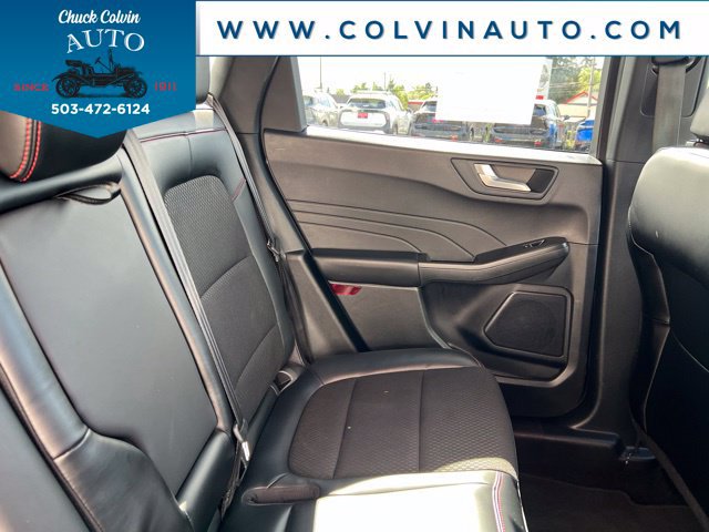 Used 2025 Ford Escape ST-Line Select AWD/4WD image 25