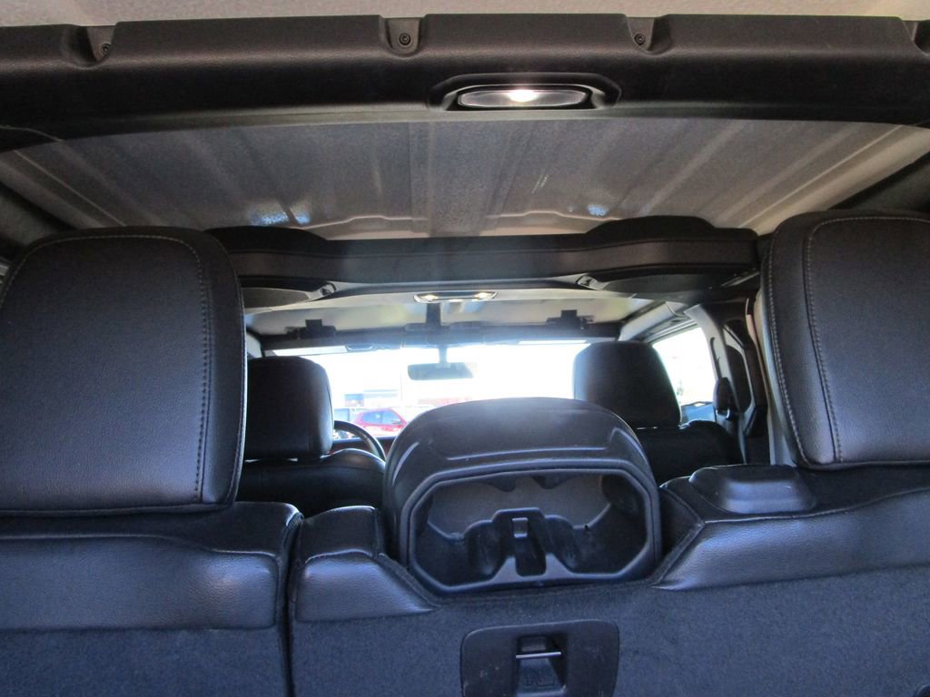 Used 2022 Jeep Wrangler Unlimited Rubicon w/ LED Lighting Group image 14