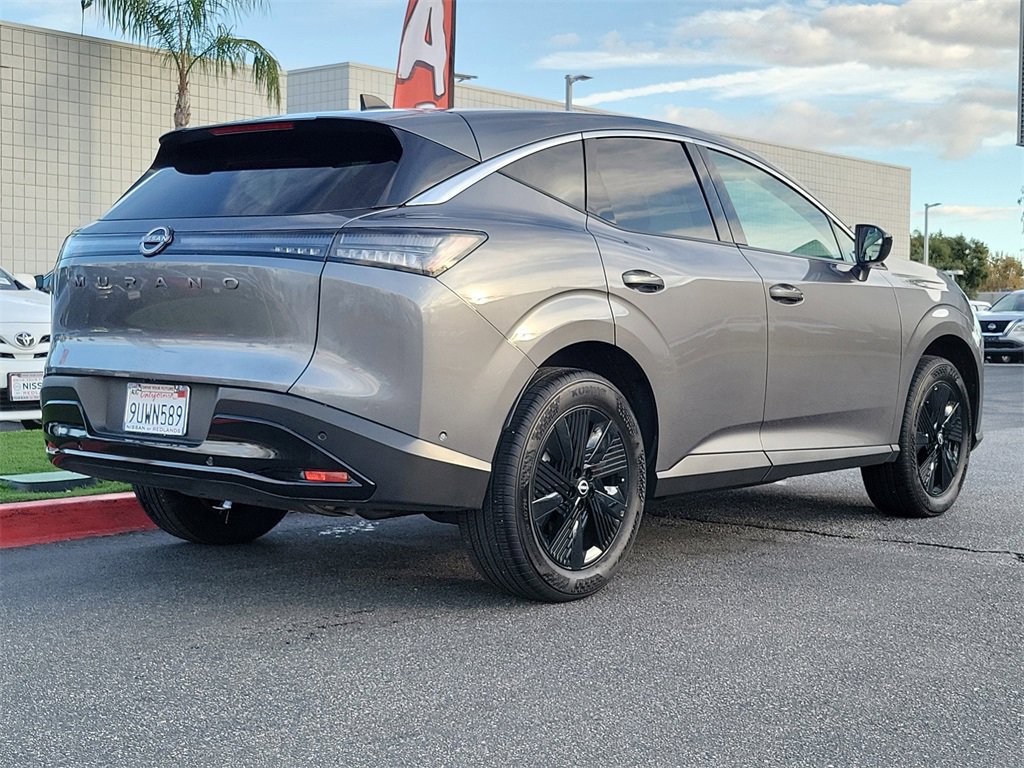 Certified 2025 Nissan Murano SV image 29