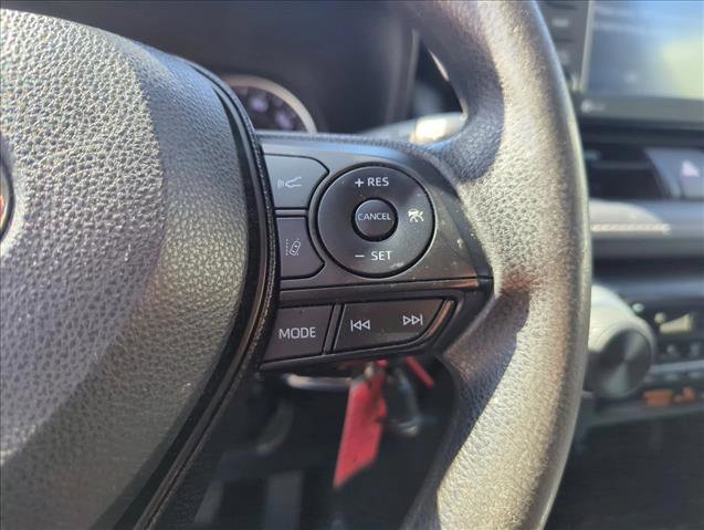 Certified 2021 Toyota RAV4 LE FWD image 18